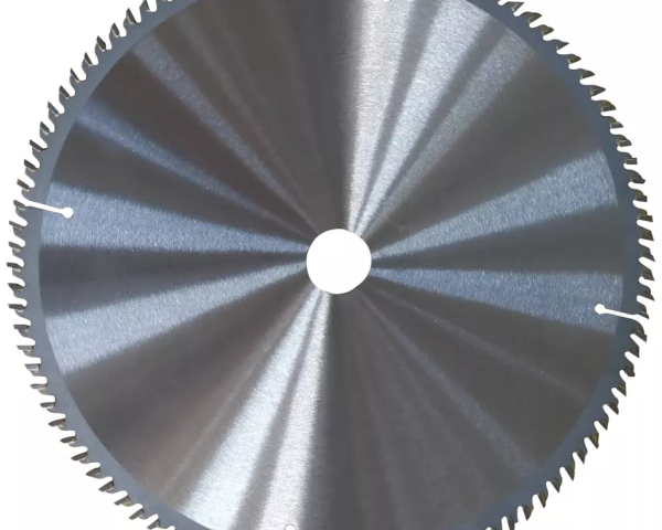 C&Ocirc;NG TY TNHH GIẢI PH&Aacute;P PH&Aacute;T TRIỂN KỸ THUẬT