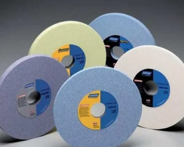 C&Ocirc;NG TY TNHH GIẢI PH&Aacute;P PH&Aacute;T TRIỂN KỸ THUẬT